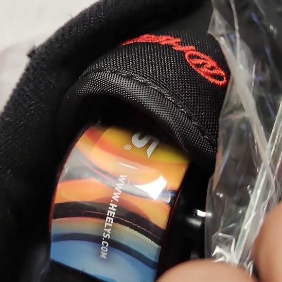 Heelys Pro 20 - Black and red Flames - youth 4 - Picture 6 of 9